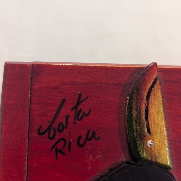 Handmade Trinket Box From Costa Rica - Picture 2 of 11